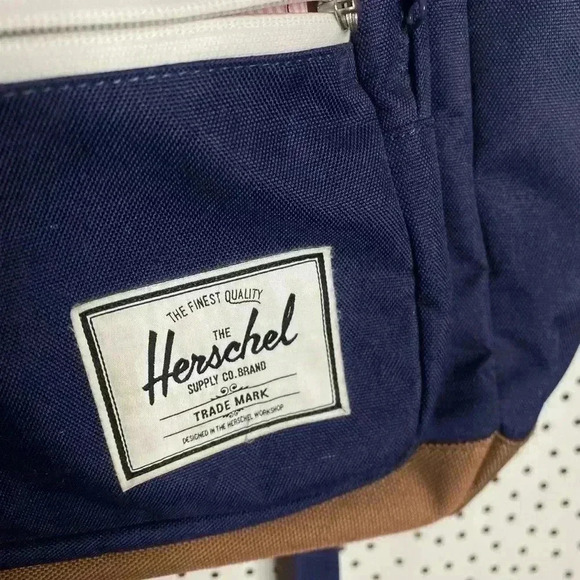 Herschel Navy Blue Backpack - Picture 3 of 8